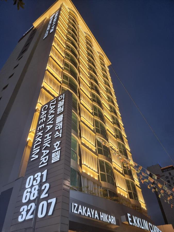 Ekklim Classic Hotel Пхьонтхек Екстер'єр фото